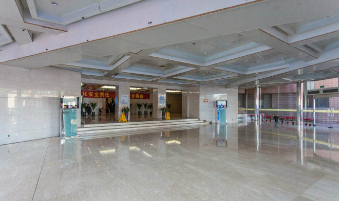 京信大厦大堂图